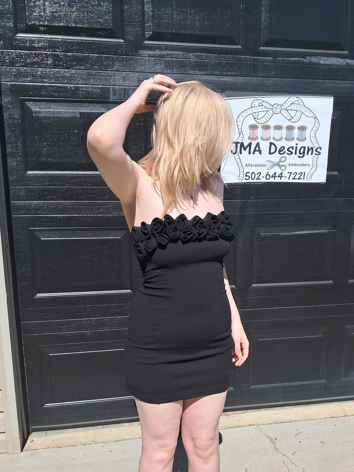 124  Windsor Small Black Dress with roses