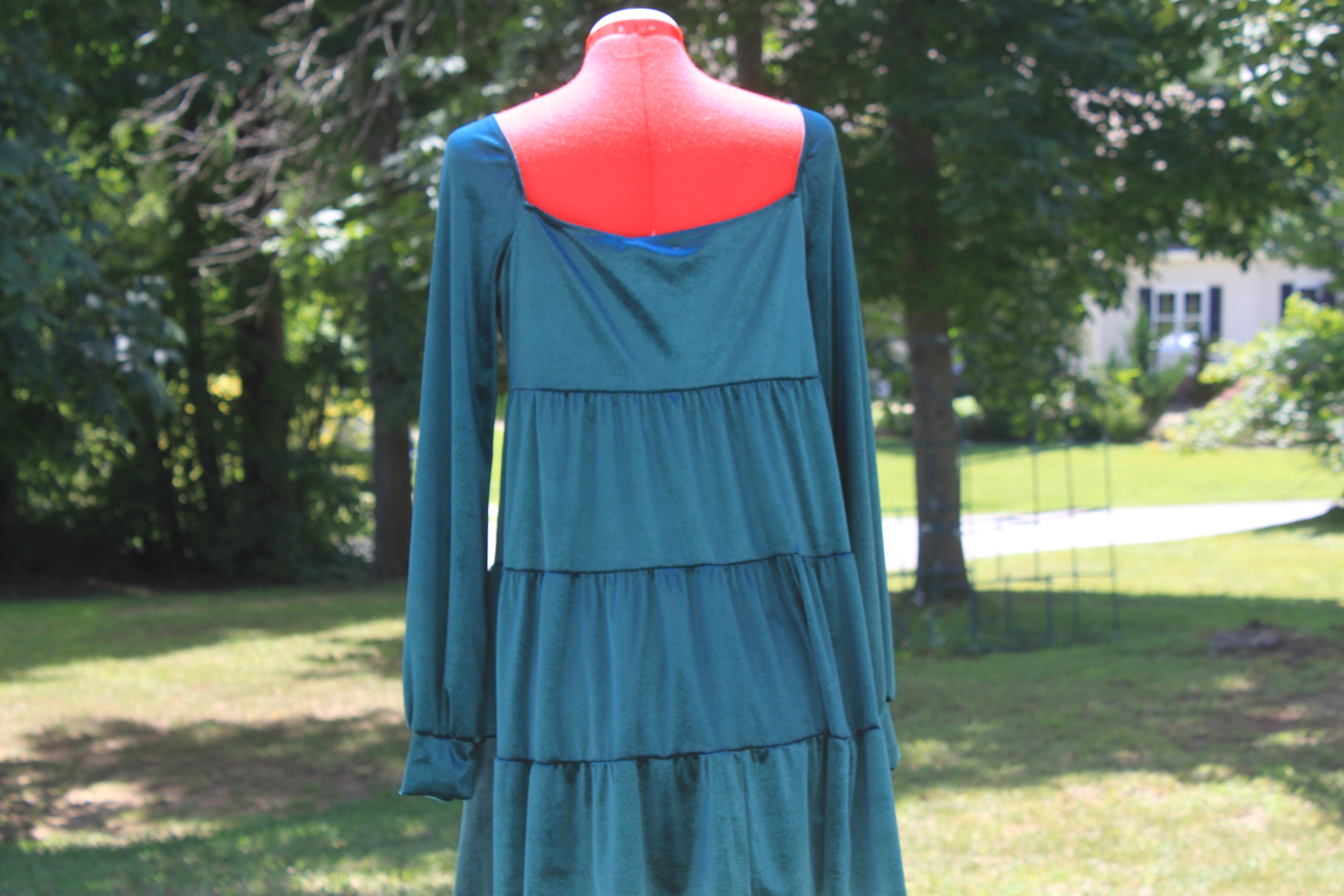 JT39 Green velour dress