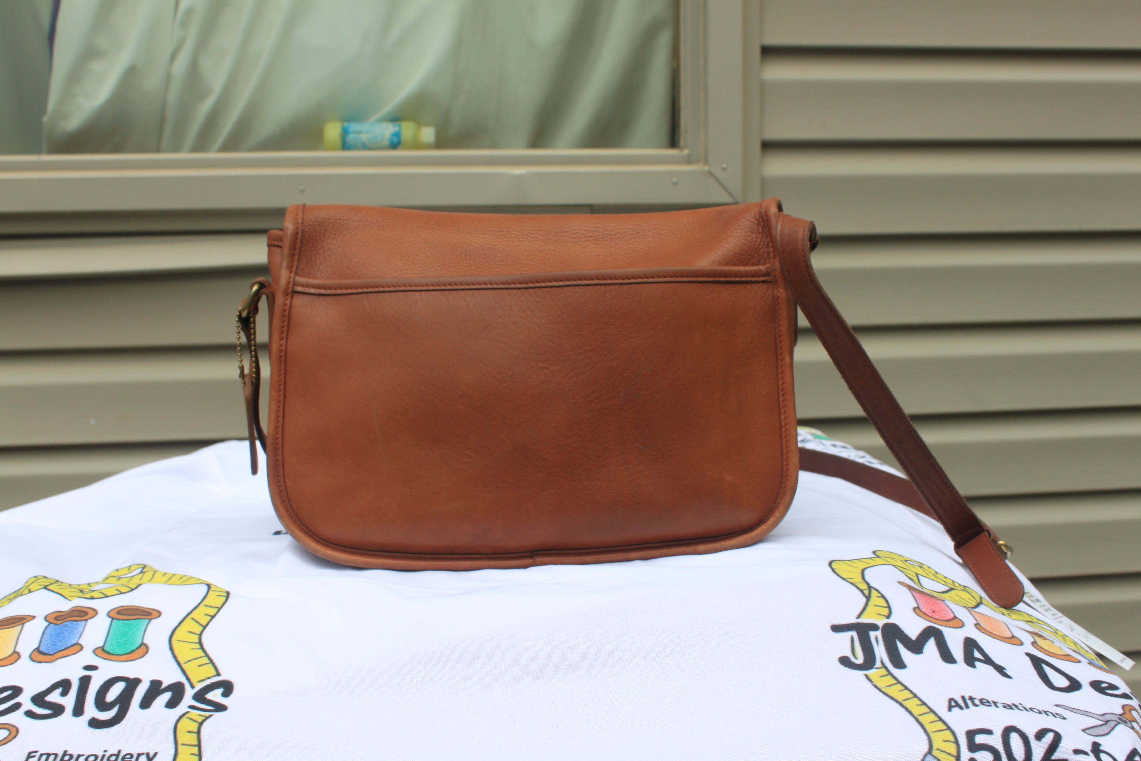 B08 Vintage Coach 1986 Brown Bag