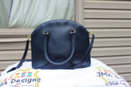 B07 Vintage 1996 Coach Navy Bag