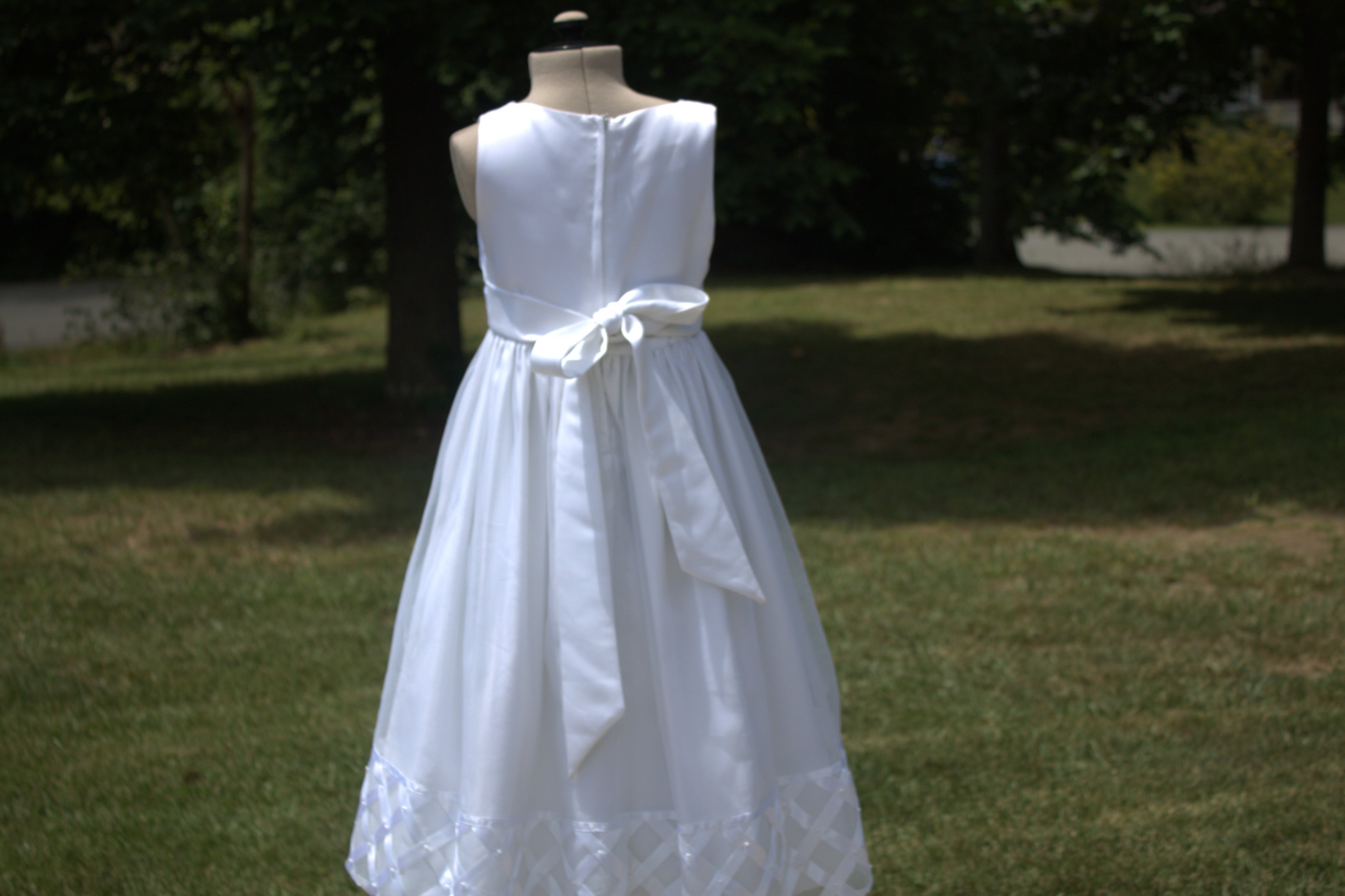 107 Pearl True White Kids Dress