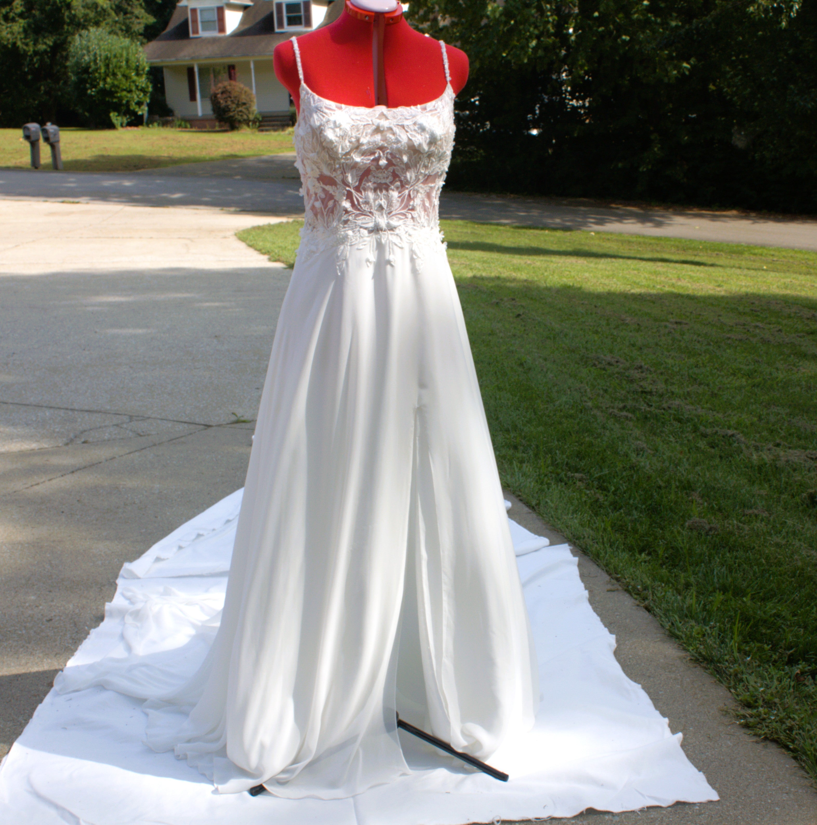 62 Pearled Spaghetti Strap Luxury Wedding Dress